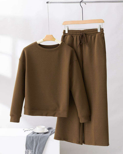 Sophisticated Textured Dark Brown Lounge Set for Effortless Elegance