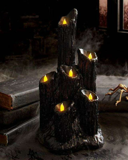 Gothic Candle Holder with Melting Effect - Spooky Decor for Halloween and Unique Gift