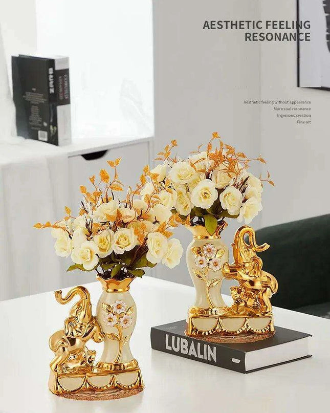 Golden Ceramic Vases Set in Opulent Gold Finish - Elevate Your Living Environment