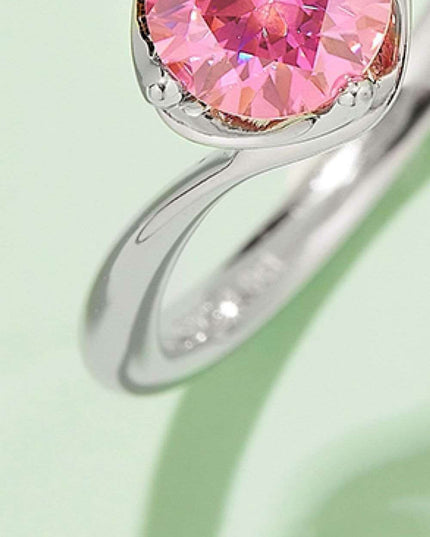 Dazzling 1 Carat Moissanite Sterling Silver Solitaire Ring Set with Certification.