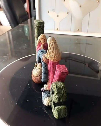 Elegant European LOVE/FAMILY Resin Decor - Charming Home Accents and Meaningful Gifts