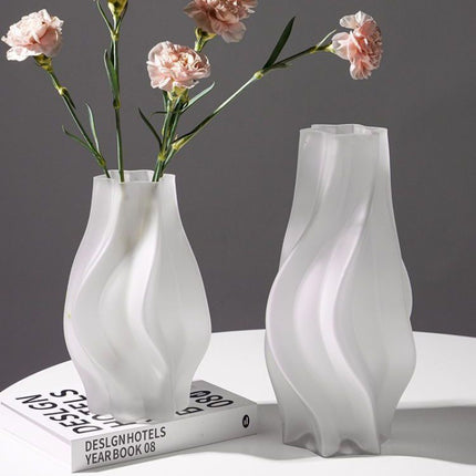 Minimalist Glass Vase For Flower Arrangement With Assorted Whirlwind Colors