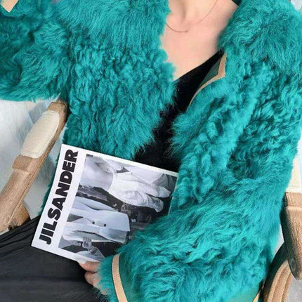 Frosty Luxe Women's Winter Coat: Exclusive Lalambswool Collection