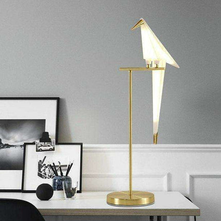 Nature-Inspired Nordic Bird Ceiling Lamp with Elegant Design