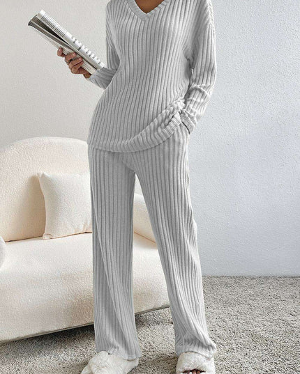 Cozy Light Grey V-Neck Ribbed Knit Lounge Set for Stylish Relaxation