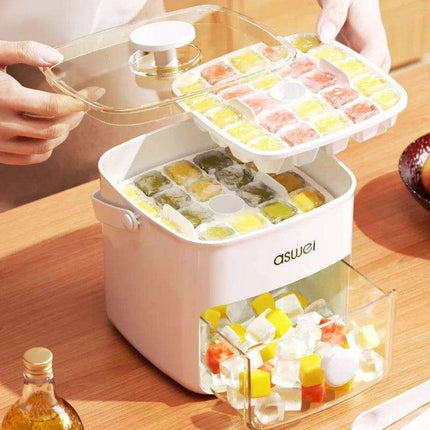 48-Cube Dual-Layer Ice Tray with Lid and Clips - Food-Grade Mold for Cocktails, Whiskey, and Desserts - Très Elite