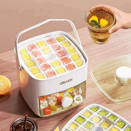 48-Cube Dual-Layer Ice Tray with Lid and Clips - Food-Grade Mold for Cocktails, Whiskey, and Desserts - Très Elite