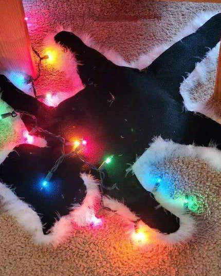 Luminous Holiday Cat Fur Rug for Festive Christmas Decor