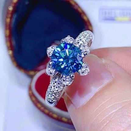 Timeless Radiance: 1 Carat Lab-Grown Diamond Ring with Moissanite and Zircon Accents