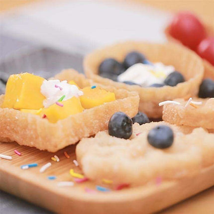 5-Piece Elegant Floral Butterfly Pastry Mold Set for Creative Baking and Eid Celebrations - Très Elite