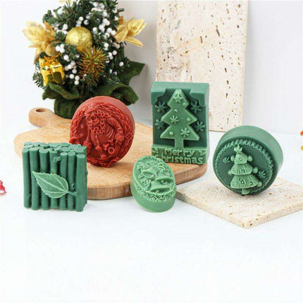 Elegant Holiday Candle Making Set: Santa Bell & Christmas Tree Molds