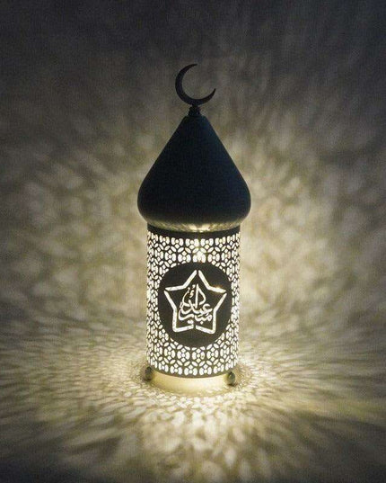 Sleek Iron Lantern: Modern Touch for Eid and Ramadan Festivities