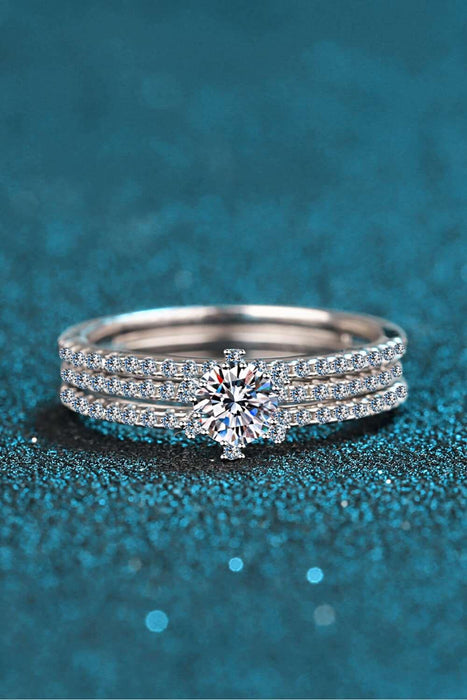 Sophistication Redefined: Sparkling Lab-Diamond & Zircon Sterling Silver Ring