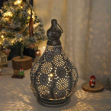 Moroccan Elegance: Vintage Metal Candle Lantern for Enchanting Ambiance