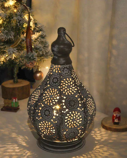 Moroccan Elegance: Vintage Metal Candle Lantern for Enchanting Ambiance