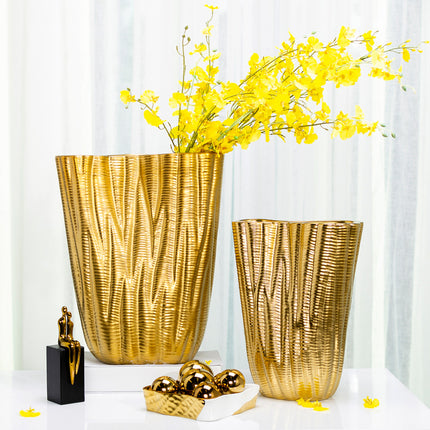 Eight Shape Bottle Mouth Ceramic Vase Matte Striped Modern Luxury