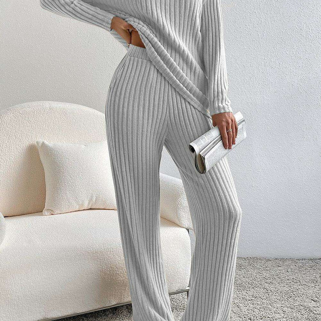 Cozy Light Grey V-Neck Ribbed Knit Lounge Set for Stylish Relaxation