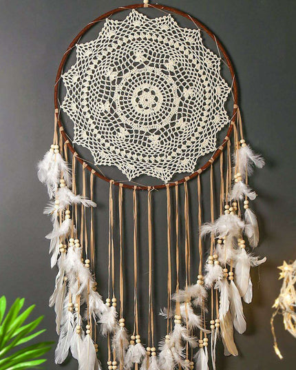 Bohemian Feather Dream Catcher – Handcrafted Wall Art for a Whimsical Ambiance