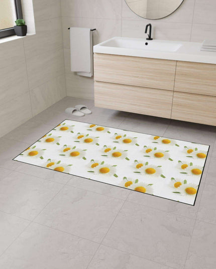 Opulent Chamomile Area Rug with Stylish Black Trim