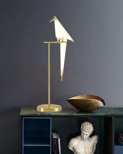 Nature-Inspired Nordic Bird Ceiling Lamp with Elegant Design