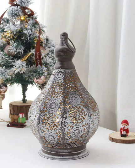 Moroccan Elegance: Vintage Metal Candle Lantern for Enchanting Ambiance