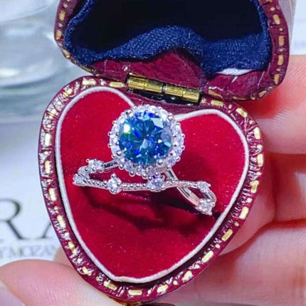 Elegant 1 Carat Lab Grown Moissanite & Zircon Silver Ring - A Luxurious Statement Piece