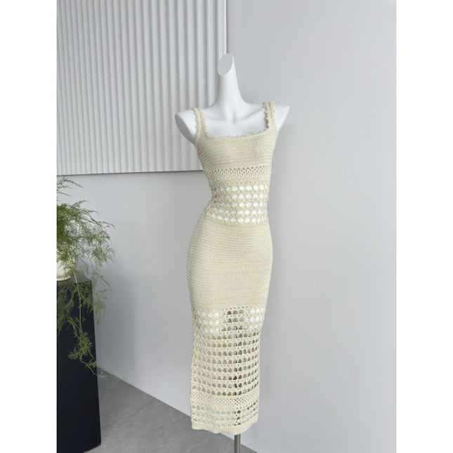 Très Elite Kubliiv Beauty Curve Cutout Long Dress with Weave Design