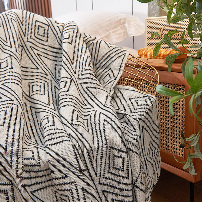 Nordic Chic Gray Geometric Acrylic Blanket for Summer Comfort