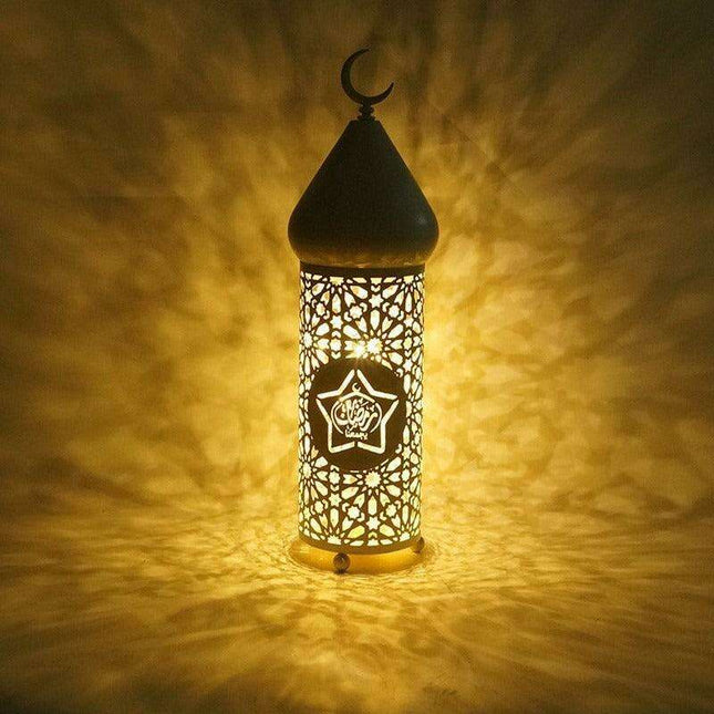 Sleek Iron Lantern: Modern Touch for Eid and Ramadan Festivities