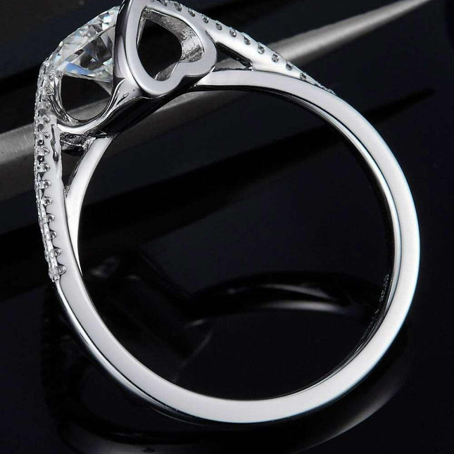 Twisted Radiance: 1 Carat Lab Grown Diamond Silver Ring