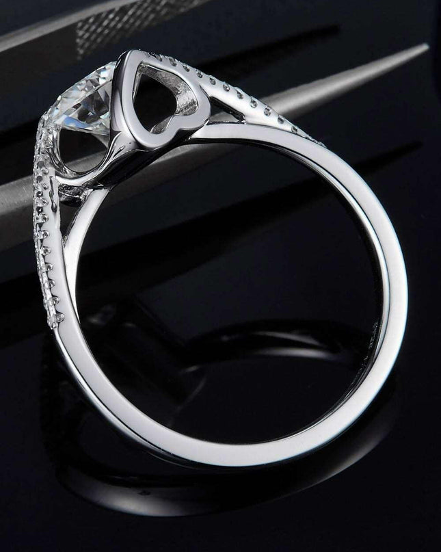 Twisted Radiance: 1 Carat Lab Grown Diamond Silver Ring