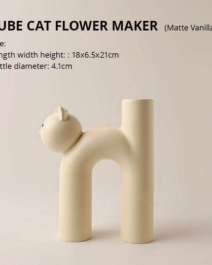 Charming Artisan Cat Vase - Elevate Your Home Decor with Elegance