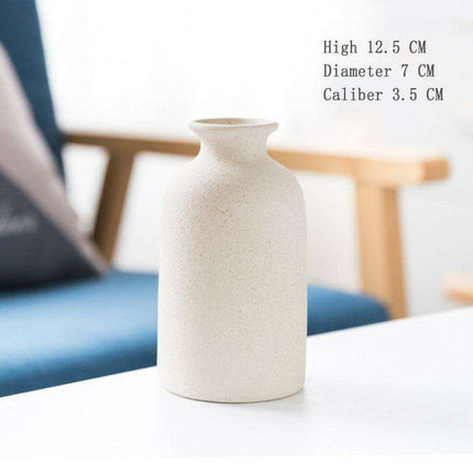 Timeless Nordic Charm: Exquisite Handcrafted Ceramic Vase for Lasting Elegance