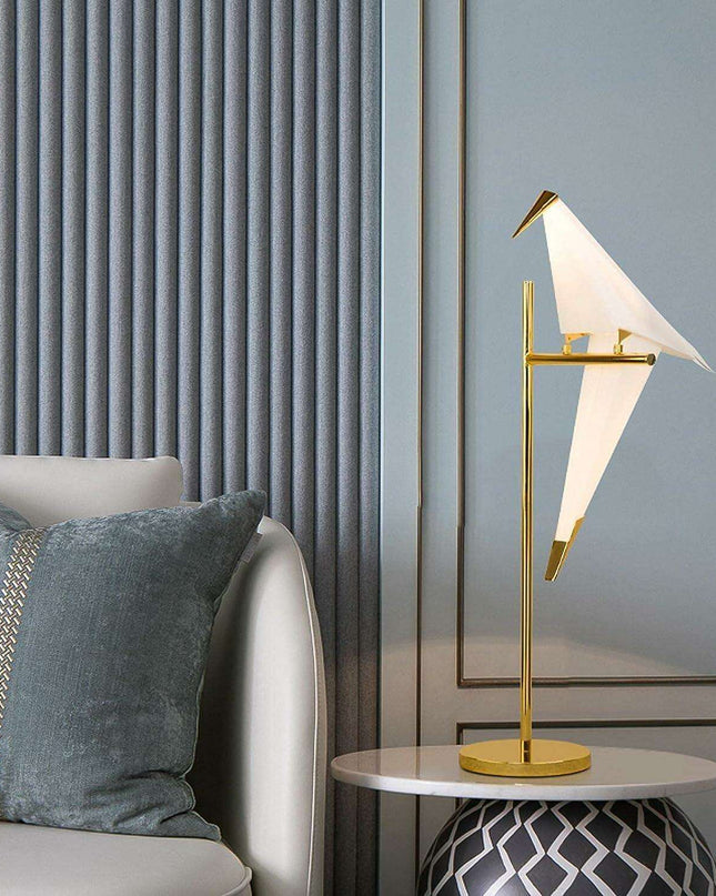 Nature-Inspired Nordic Bird Ceiling Lamp with Elegant Design