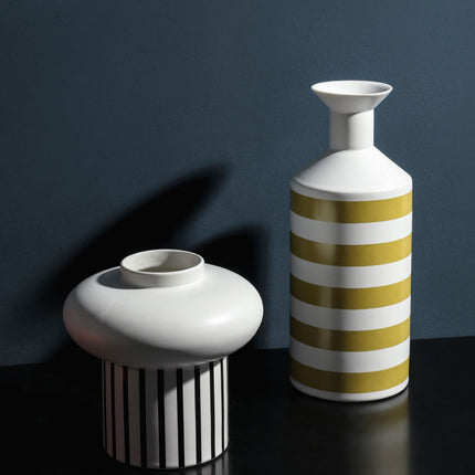 European Style Semi Handmade White Porcelain Ceramic Vase With Applique