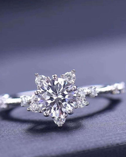 Elegant Rose Gold Lab-Diamond Ring: A Timeless Statement of Luxury