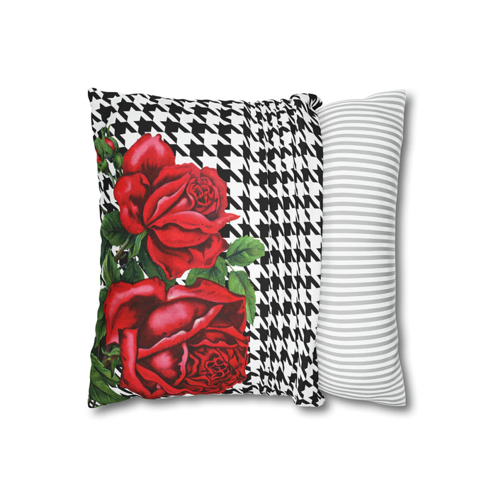 Vallée Des Roses Houndstooth Decorative Cushion Cover