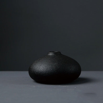 Creative Black Ceramic Small Vase for Desktop Decor and Home