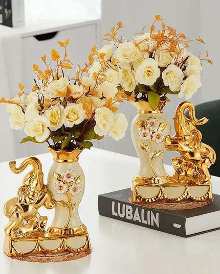 Golden Ceramic Vases Set in Opulent Gold Finish - Elevate Your Living Environment