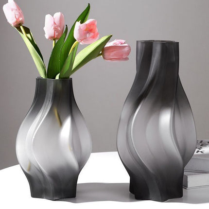Minimalist Glass Vase For Flower Arrangement With Assorted Whirlwind Colors