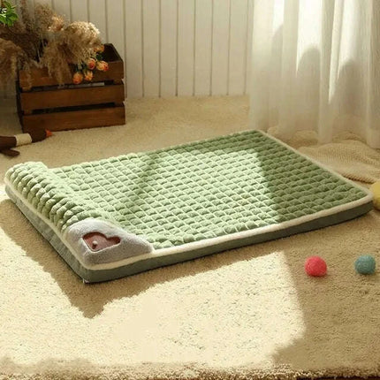 Cozy MADDEN Luxury Plaid Dog Mat for Small to Medium Dogs and Cats - Removable, Washable Fluff Bed