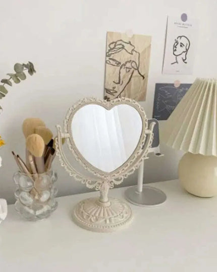 Vintage Nordic Heart-Shaped Acrylic Double-Sided Rotatable Makeup Mirror
