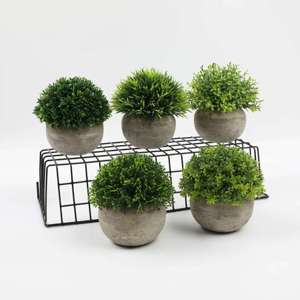 Serene Green Faux Bonsai Plant for Elegant Desk Decoration