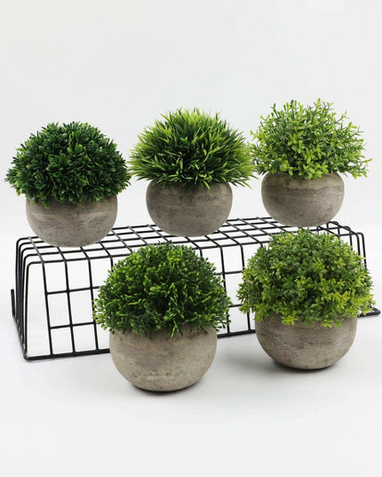 Serene Green Faux Bonsai Plant for Elegant Desk Decoration