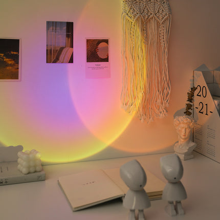 Sunset Night Light Astronaut Atmosphere USB Plug In 5W