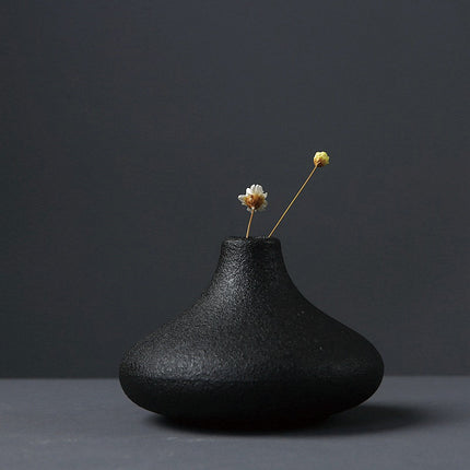 Creative Black Ceramic Small Vase for Desktop Decor and Home