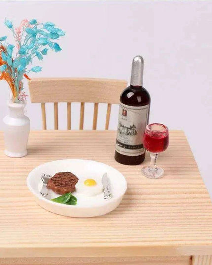 Enchanting Tiny Dollhouse Delights