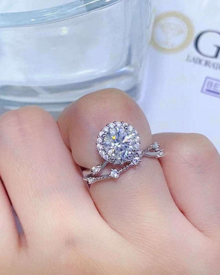 Stunning 1 Carat Lab-Created Diamond and Zircon Adorned Platinum Ring