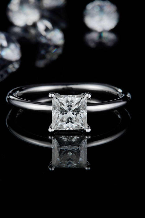 Elegant 1 Carat Platinum-Plated Lab-Diamond Sterling Silver Ring