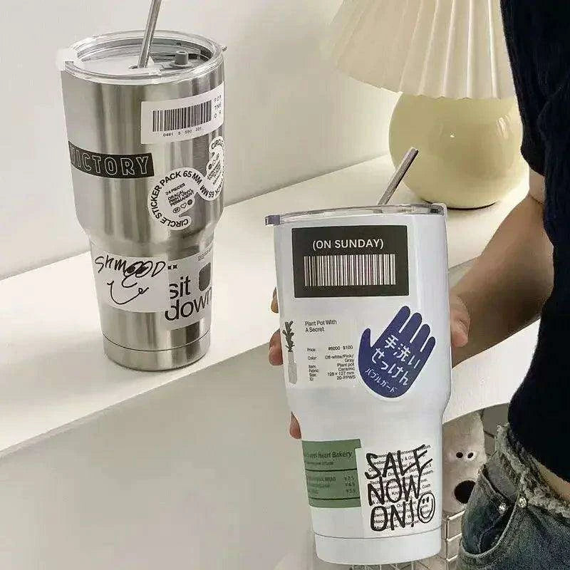 900ML Double-Wall Insulated Steel Travel Mug with Straw and Lid - Perfect for Adventurers and Daily Hydration - Très Elite